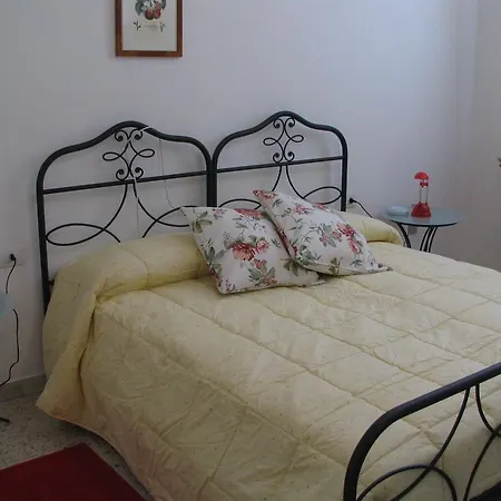 فندق مبيت وإفطار La Vecchia Comuna 3*